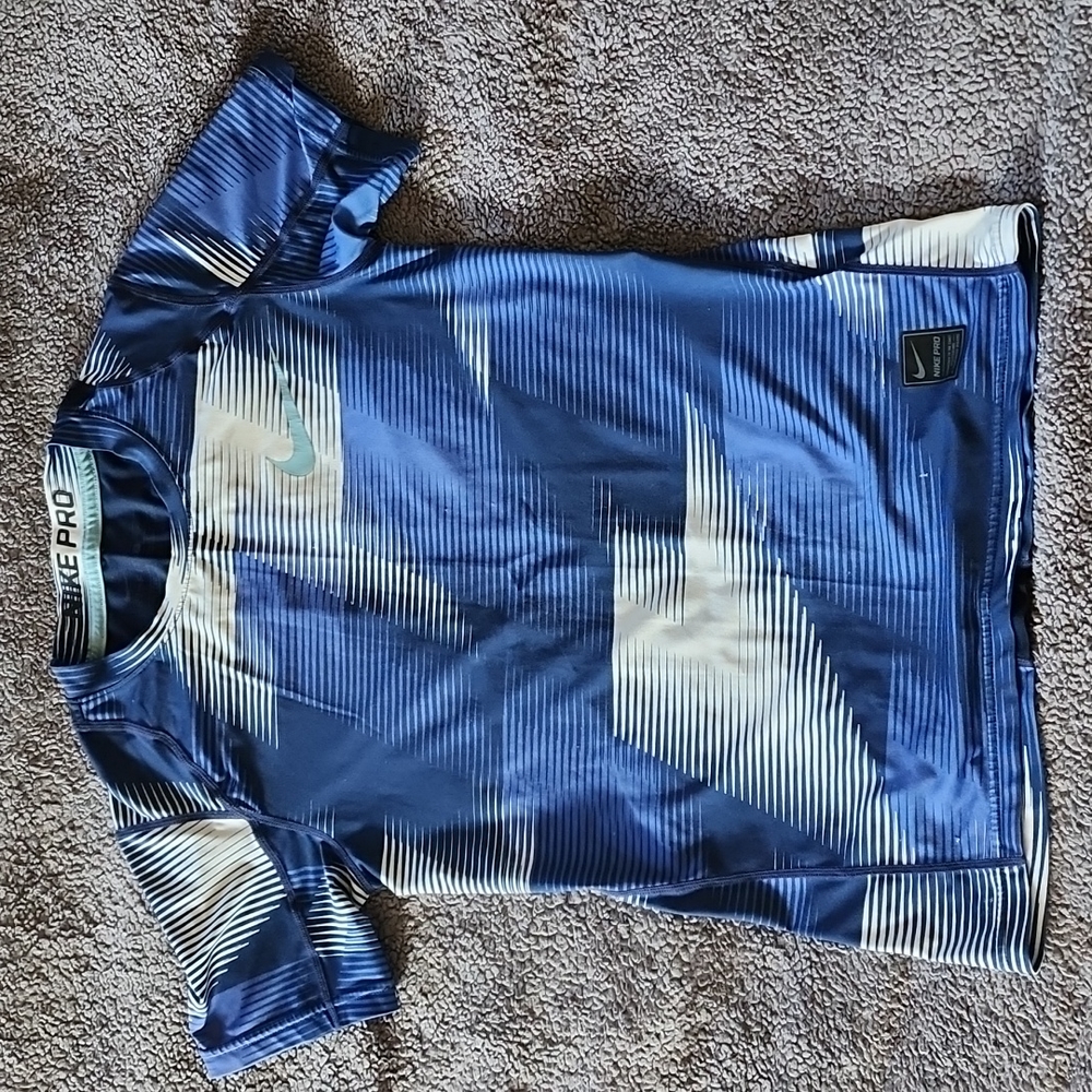 Nike: NikePro Dri-FIT fitted T-shirt, Blue/White, Big Boys Small